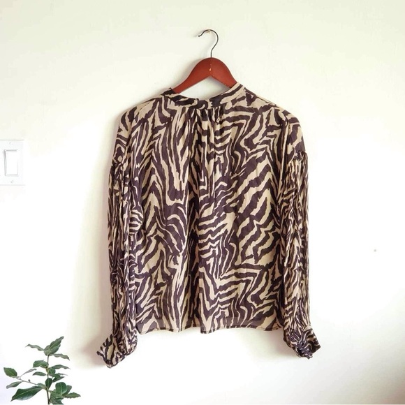 Bl-nk London Anthropologie Arely Blouse Animal Zebra Print Brown Beige Size XS - Picture 8 of 8